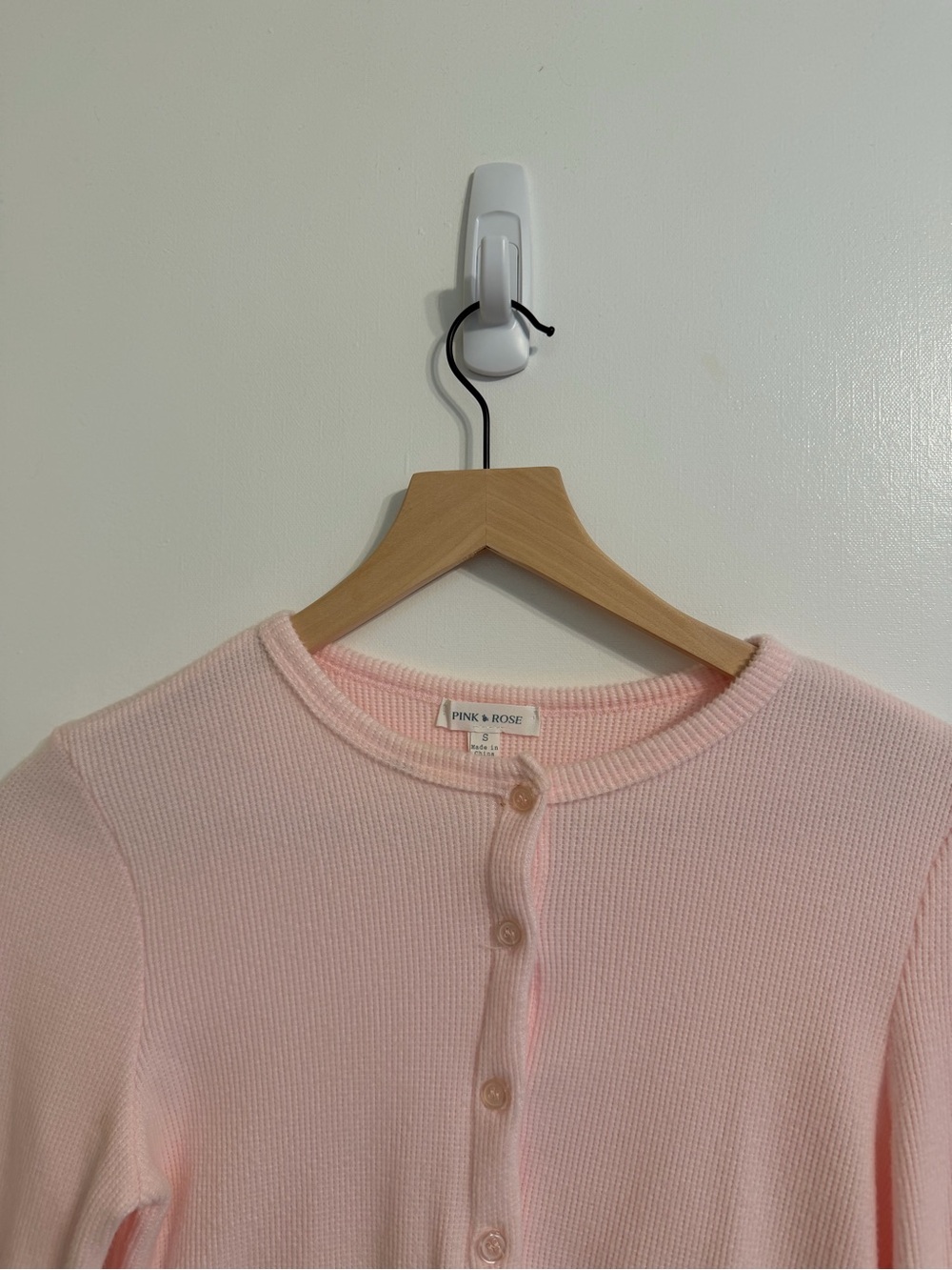 Pink Rose Light Pink Cropped Button-Up Cardigan - Picture 3 of 4